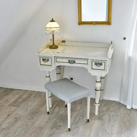 Fewo1846 - Flensburger Moewe - Stilvolle Mit 2 Schlafzimmern In Historischem Gebaeude Apartment Flensburg