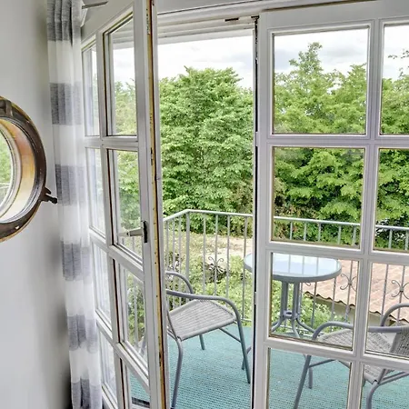 Apartment Fewo1846 - Flensburger Moewe - Stilvolle Mit 2 Schlafzimmern In Historischem Gebaeude