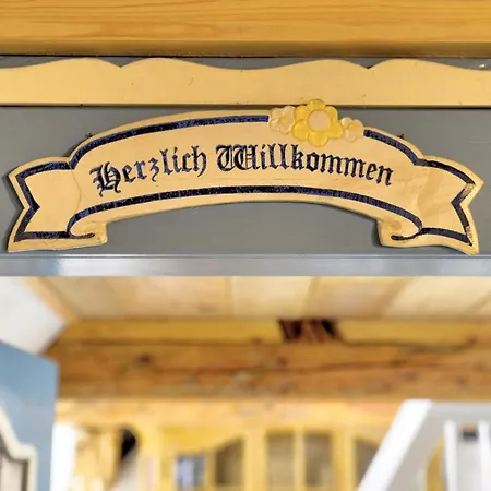 Apartment Fewo1846 - Flensburger Moewe - Stilvolle Mit 2 Schlafzimmern In Historischem Gebaeude *