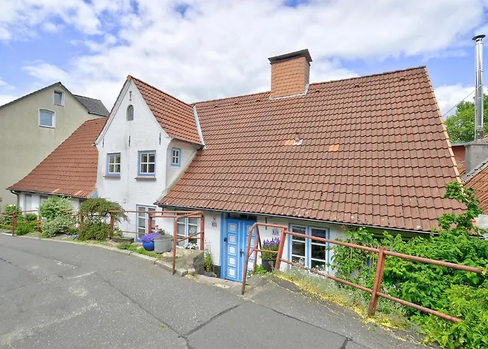 Fewo1846 - Flensburger Moewe - Stilvolle Mit 2 Schlafzimmern In Historischem Gebaeude Apartament *